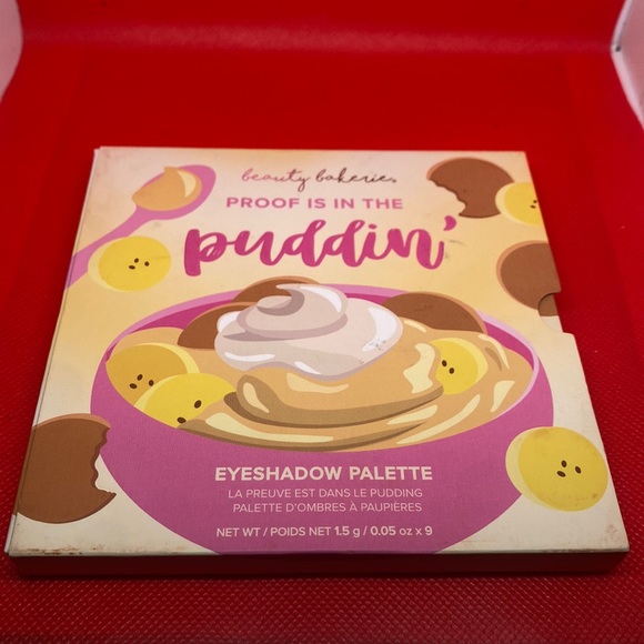 Beauty Bakerie Other - Beauty Bakerie Eyeshadow Palette
